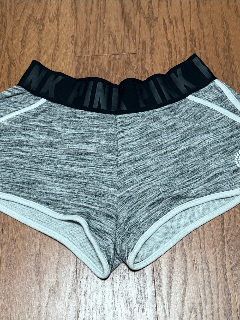 VS Pink 2019 Gray Marled Dog Logo Shorts- Size Large